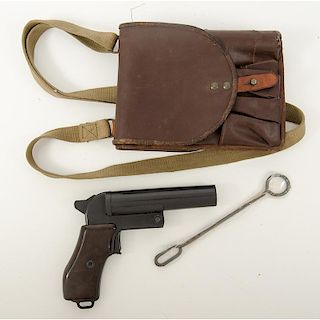 Czech VZ44 Flare Pistol with Case
