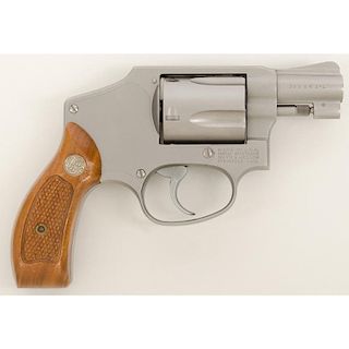 *Smith & Wesson Model 640
