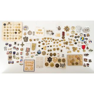 Lot of Miscellaneous Military Buttons and Insignia