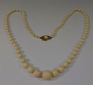 14K GOLD & ANGEL SKIN CORAL BEADS NECKLACE