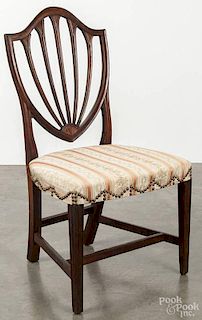 Hepplewhite mahogany shieldback dining chair, ca. 1800.