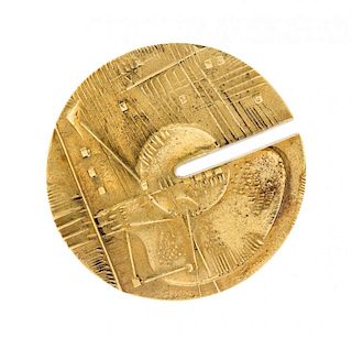A Yellow Gold Sculptural Brooch, Gio Pomodoro, 22.70 dwts.