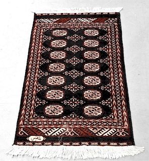 Small Modern Persian Oriental Bijar Carpet Rug