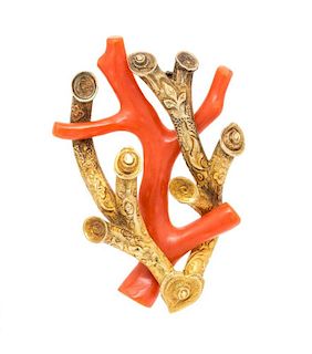 A Victorian Gold Filled and Coral Brooch Brooch, 13.90 dwts.
