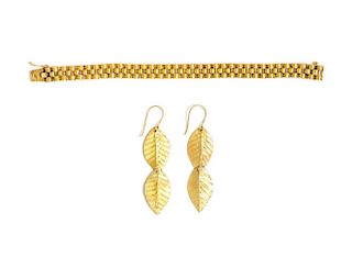 A Collection of Yellow Gold Jewelry, 26.20 dwts.