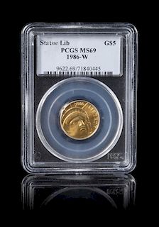 A United States 1986-W Statue of Liberty Commemorative $5 Gold Coin