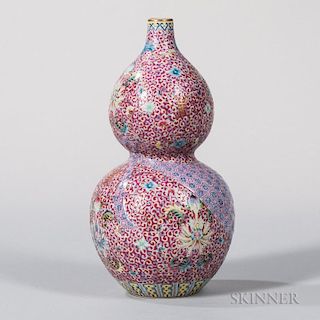 Famille Rose Double Gourd Vase 粉彩葫芦瓶