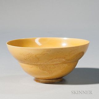 Yellow-glazed "Dragon" Bowl 黄色釉龙碗