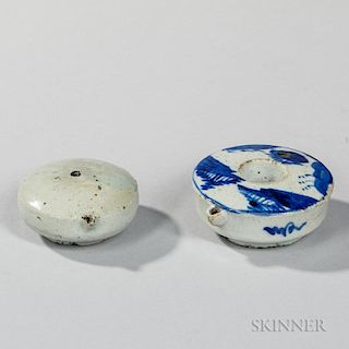 Two White Porcelain Water Droppers 两只白瓷水漏