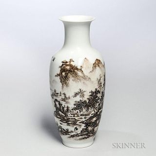 Enameled White Porcelain Vase 搪瓷白瓷花瓶