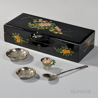 Silverware Set in a Black-lacquered Box 银器和黑漆器盒