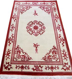 RED & WHITE AREA RUG