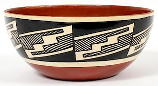 ACOMA POTTERY ROUND BOWL BY M T