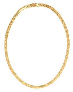 A 14 Karat Yellow Gold Necklace, 25.50 dwts.