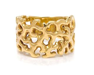 An 18 Karat Yellow Gold Band Ring, 9.40 dwts.