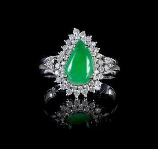 A Jadeite and 18K White Gold Mounted Ring