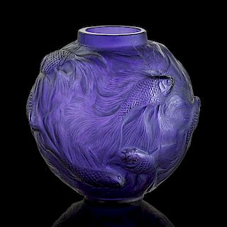 LALIQUE "Formose" vase