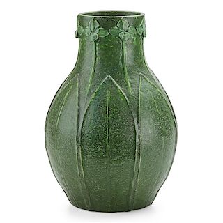 GRUEBY Fine large two-color vase