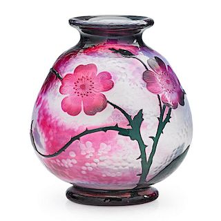 DAUM Cameo glass vase with roses