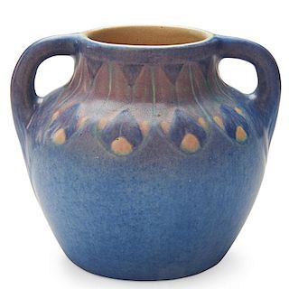 NEWCOMB COLLEGE Small two-handled vase