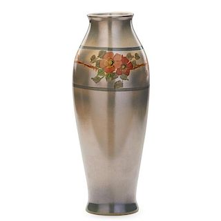ROSEVILLE 16" Pauleo vase