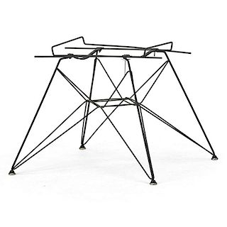 CHARLES AND RAY EAMES Unique TV base