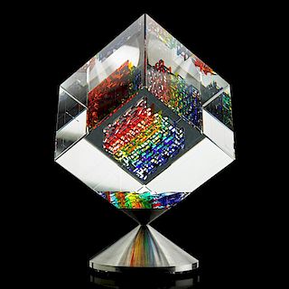 JON KUHN Spinning glass cube