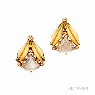 Retro 14kt Gold and Moonstone Earclips