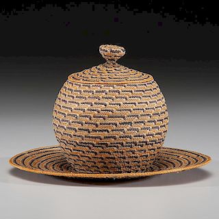Cecilia Olson (Hooper Bay, 20th century) Lidded Basket and Tray, Property of a Midwest Collector