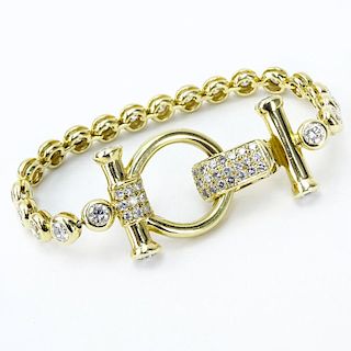Approx. 8.26 Carat Round Brilliant Cut Diamond and 14 Karat Yellow Gold Bracelet. Diamonds F-I color, VS-I1 clarity.