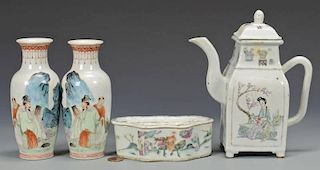 Grouping of early 20th c. Chinese Porcelain