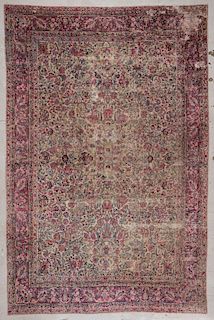 Antique Kerman Rug: 9'9'' x 14'10'' (297 x 452 cm)