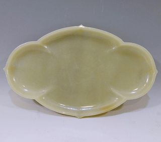 CHINESE ANTIQUE CARVED JADE LOBED DISH - 19TH CENTURY