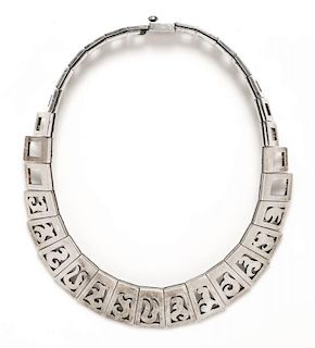 A Sterling Silver Fringed Graduated Collar Necklace, Taxco, 121.30 dwts.