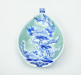 Japanese Celadon Ground Blue and White Porcelain Boat-Form Dish