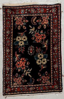 West Persian Floral Rug: 1'8'' x 2'8'' (51 x 81 cm)