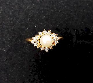 14k Gold, Pearl & Diamond Ring