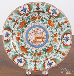 English Worcester porcelain plate, 18th c.