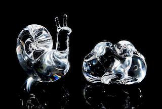 TWO STEUBEN CRYSTAL ART GLASS COLLECTIBLES
