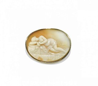shell-cameo brooch-pendant