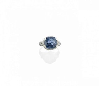 BLUE SAPPHIRE AND DIAMOND RING