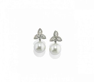 PAIR OF PEARL AND DIAMOND PENDENT EARRINGS