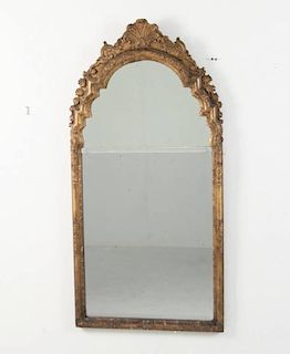 18TH C. QUEEN ANNE CARVED GILT WOOD MIRROR