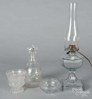 Glass fluid lamp