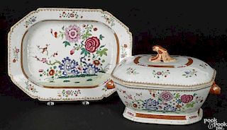 Chinese export porcelain tureen and undertray