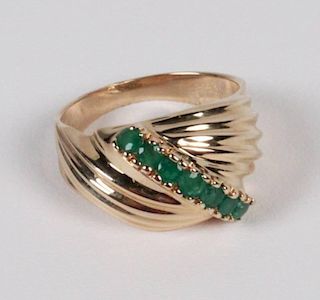 14K YELLOW GOLD AND EMERALD LADIES RING