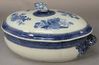Nanking or Fitz Hugh covered vegetable dish. 
ht. 6in., lg. 12in., wd. 9in.