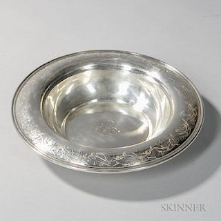 Gorham Sterling Silver Bowl, Providence, c. 1921, monogrammed, the rim with leafy vine motif, dia. 11 in., approx. 13.3 troy 