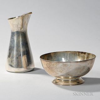 Two Pieces of Tiffany & Co. Sterling Silver Tableware, New York, a footed bowl after an original by Ephraim Brasher, dia. 7 7