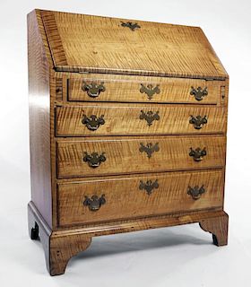 18th Century American Tiger Maple Slant Lid Desk, ca. 1780